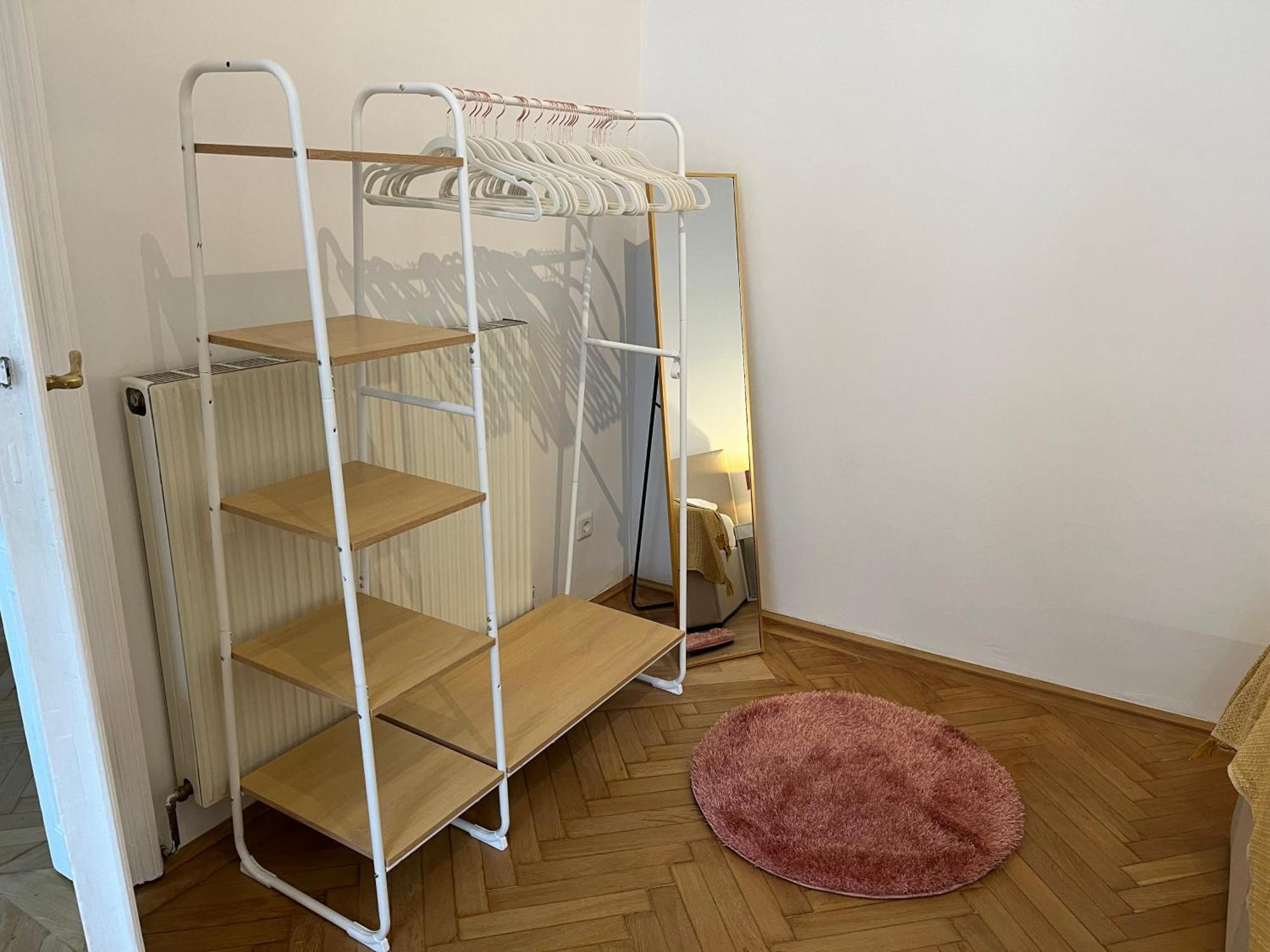 Grosszuegiger Wiener Altbau Gleich Neben Schoenbrunn Buitenkant foto
