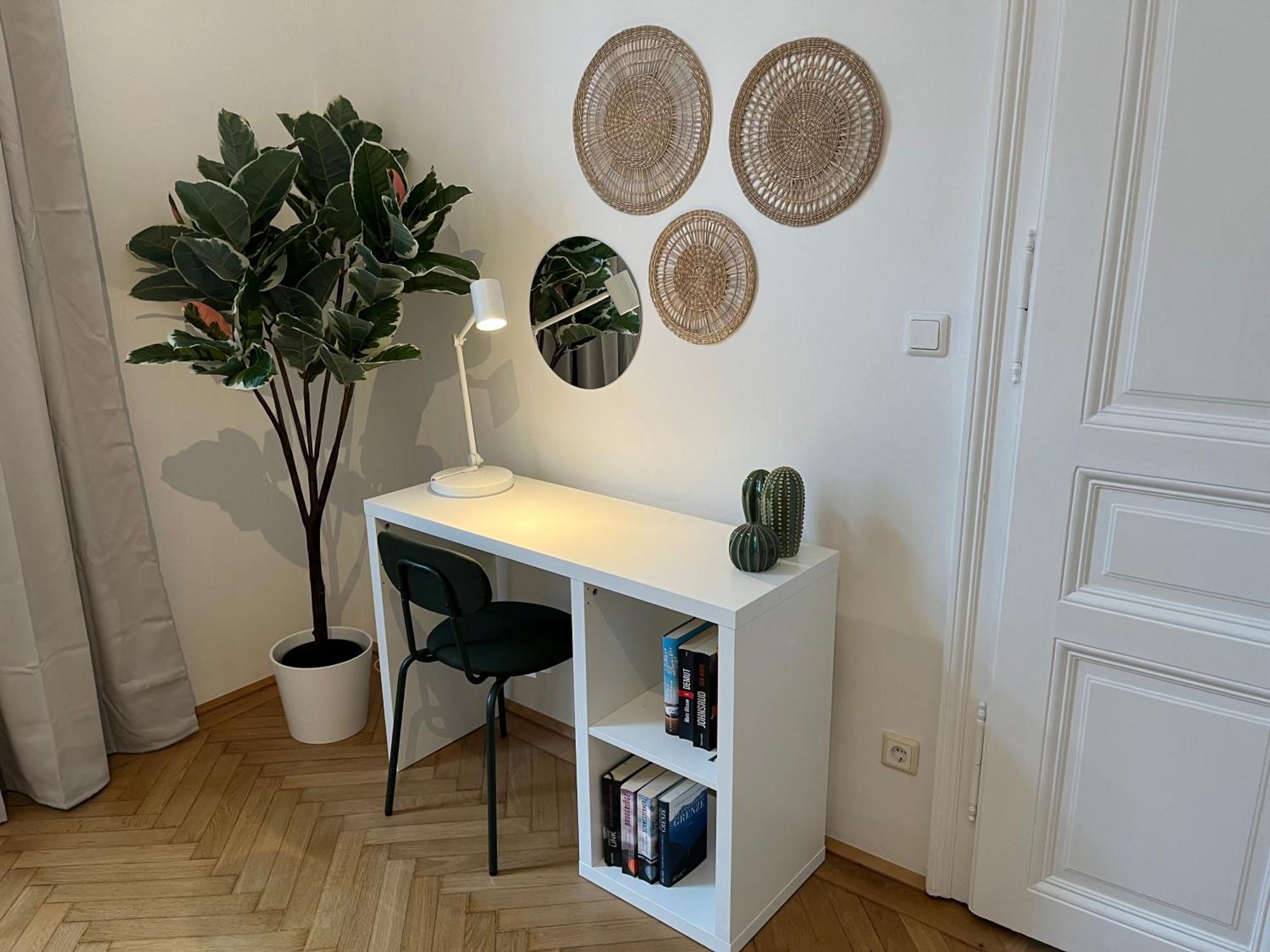 Grosszuegiger Wiener Altbau Gleich Neben Schoenbrunn Buitenkant foto