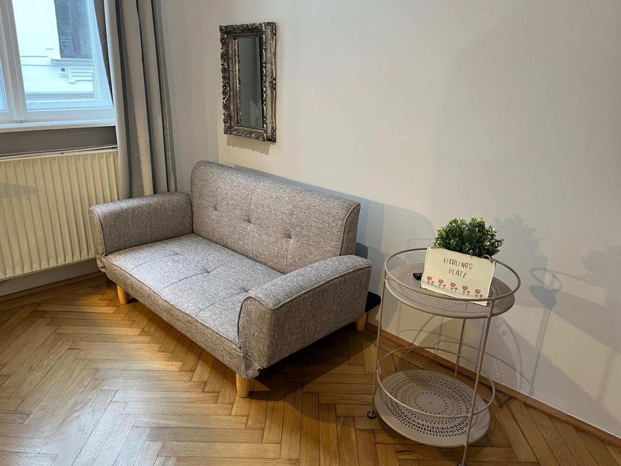 Grosszuegiger Wiener Altbau Gleich Neben Schoenbrunn Buitenkant foto